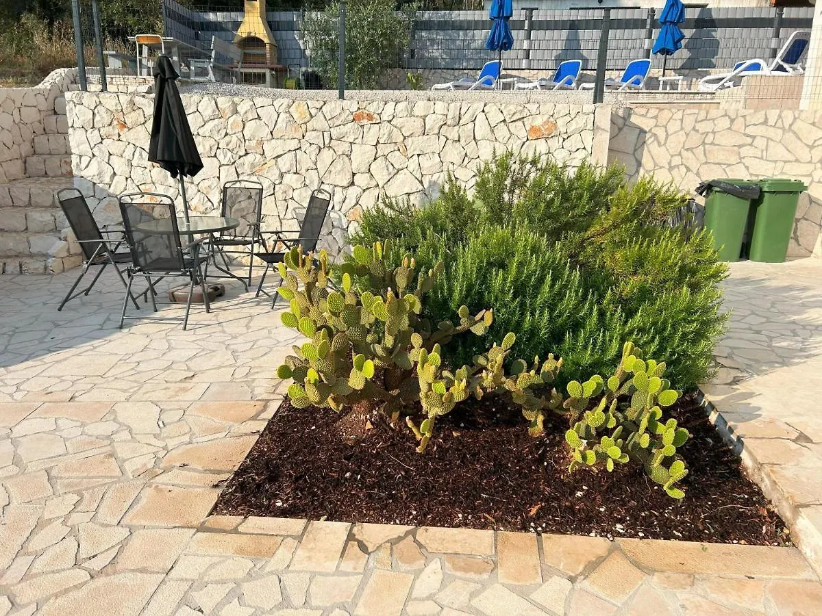 Apartments Antonella Trogir